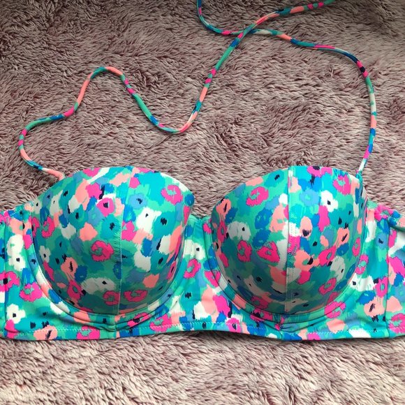 Floral Underwire Bandeau Swim Top - Picture 2 of 4